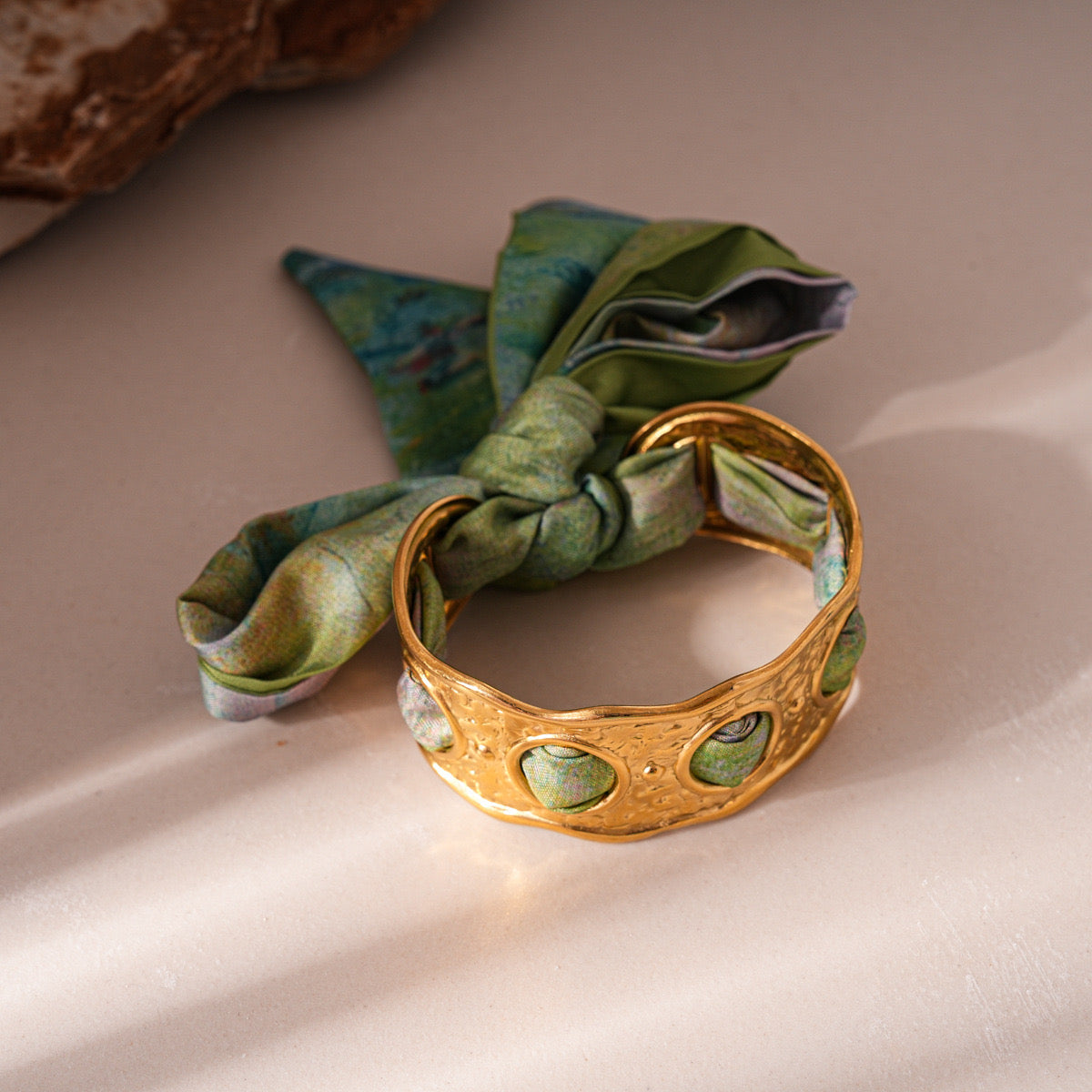 Fashion bracelet