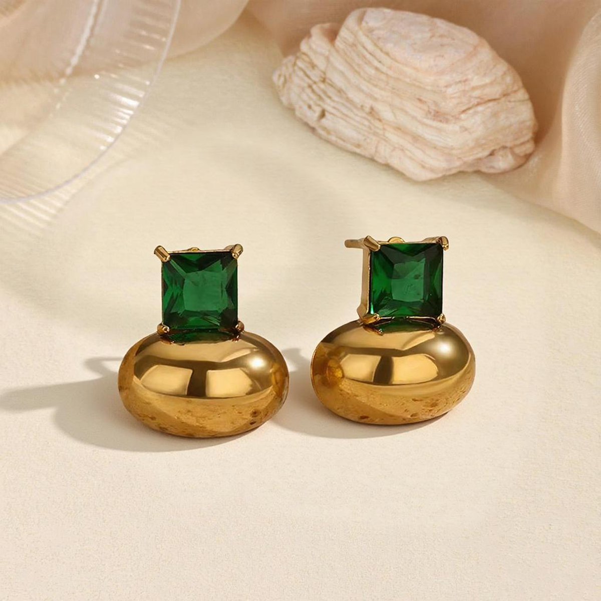 Emerald Earrings