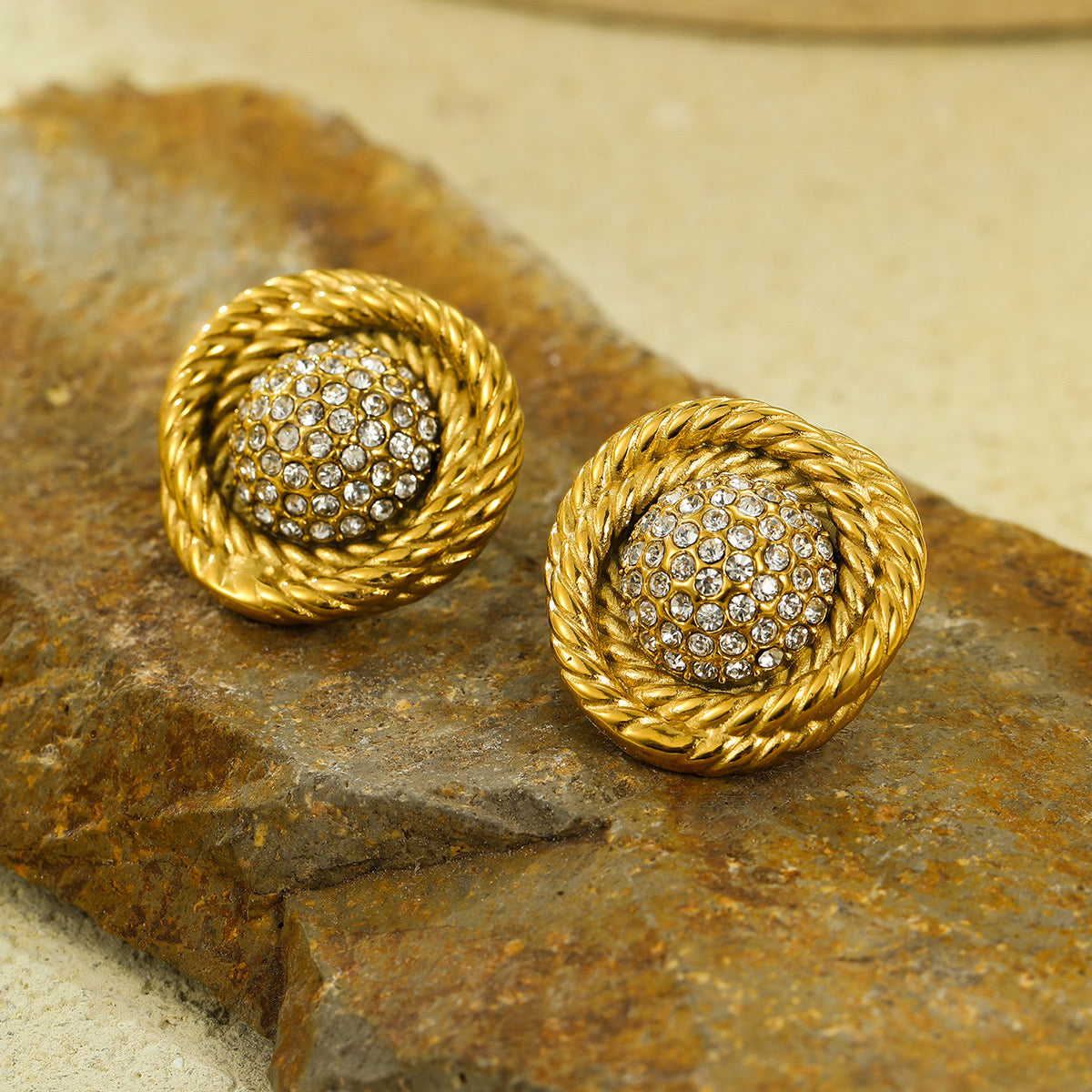 Round gold earrings